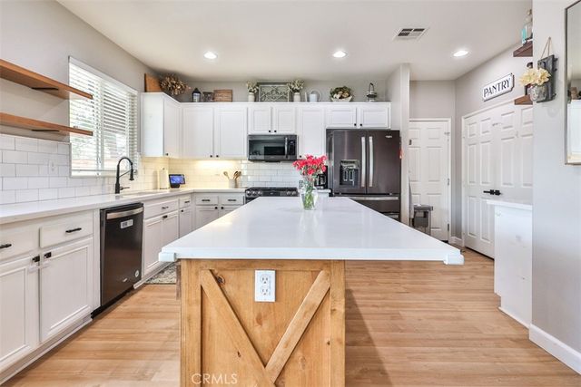 35664 Emily, Murrieta, CA 92563