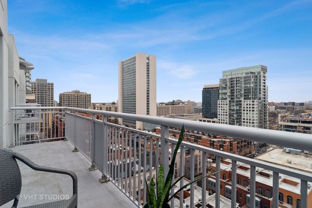 421 W Huron Street 1504, Chicago, IL 60654