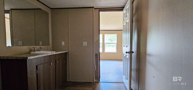 21841 County Road 68 N, Robertsdale, AL 36567