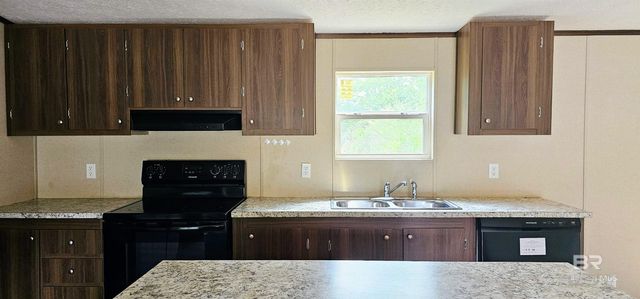 21841 County Road 68 N, Robertsdale, AL 36567