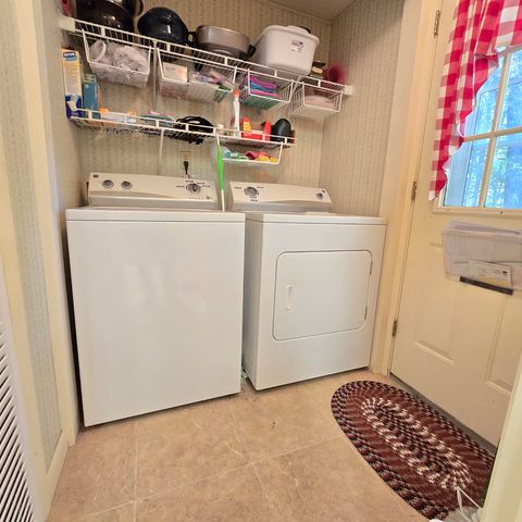 102 Osprey Road, Alton, NH 03809