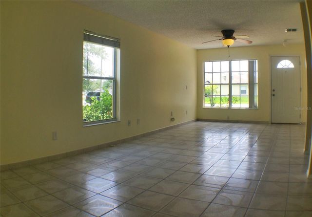 2320 JUSTIN AVENUE, Orlando, FL 32826