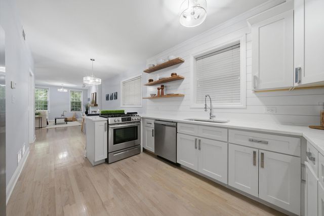 1457 W Fry Street 1, Chicago, IL 60642
