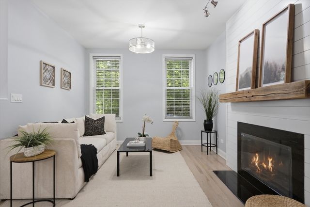 1457 W Fry Street 1, Chicago, IL 60642