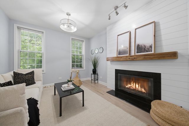 1457 W Fry Street 1, Chicago, IL 60642