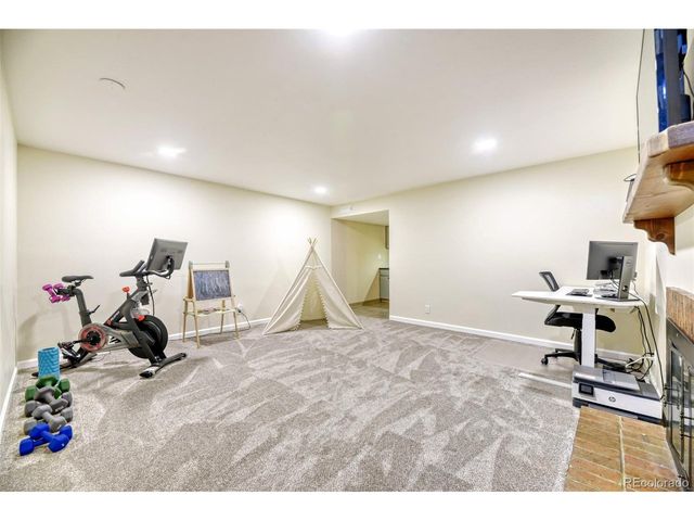 4521 W Ponds Cir, Littleton, CO 80123