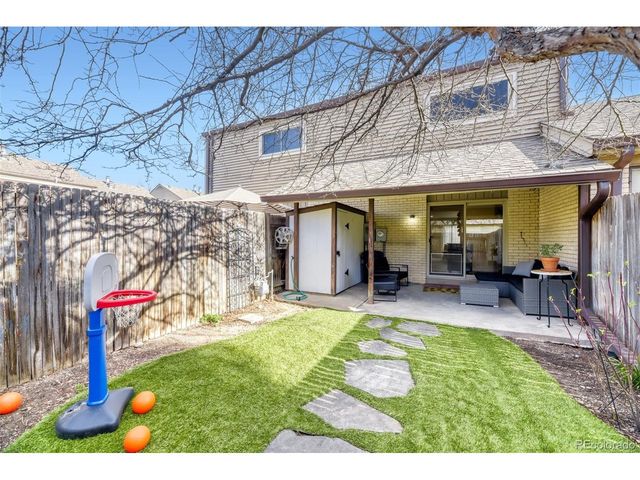 4521 W Ponds Cir, Littleton, CO 80123