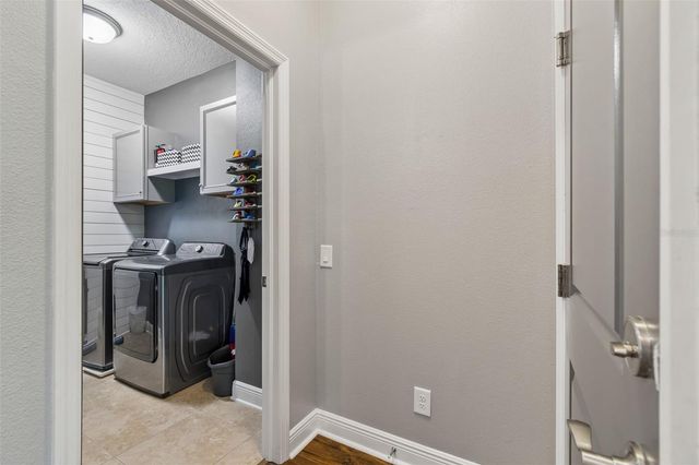 4051 MELLON DRIVE, Odessa, FL 33556