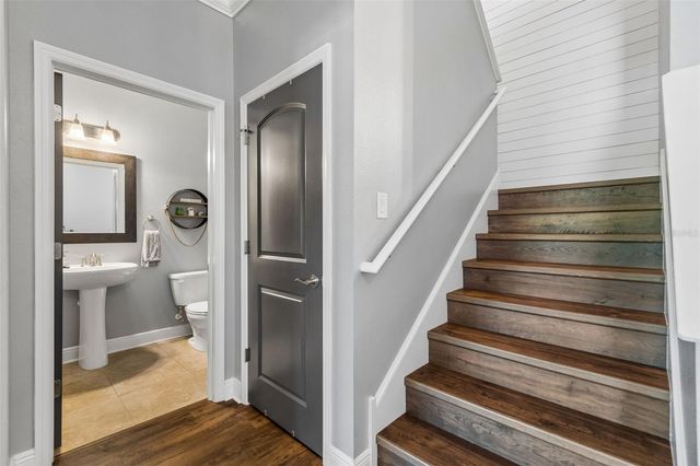 4051 MELLON DRIVE, Odessa, FL 33556