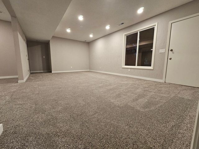 1939 Long Lake Road, New Brighton, MN 55112