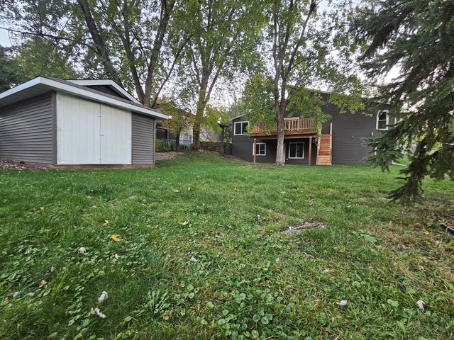 1939 Long Lake Road, New Brighton, MN 55112