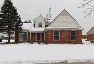 45863 BAYWOOD BLVD, Canton Charter Township, MI 48187