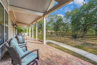 725 Blue Sky LN, Wimberley, TX 78676