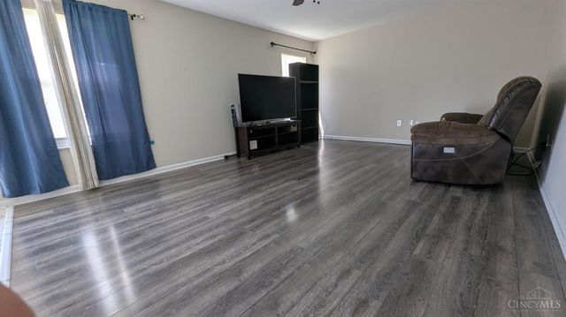 13 Hummingbird Way, Pierce Twp, OH 45102