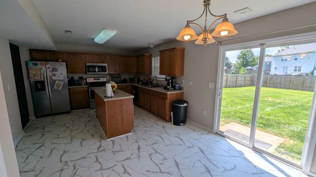 13 Hummingbird Way, Pierce Twp, OH 45102