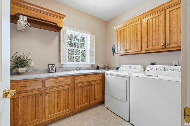 2524 Ladue Lane, Fort Wayne, IN 46804