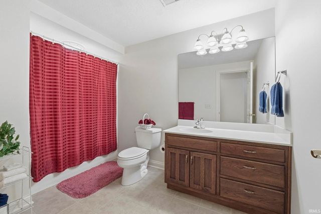 2524 Ladue Lane, Fort Wayne, IN 46804