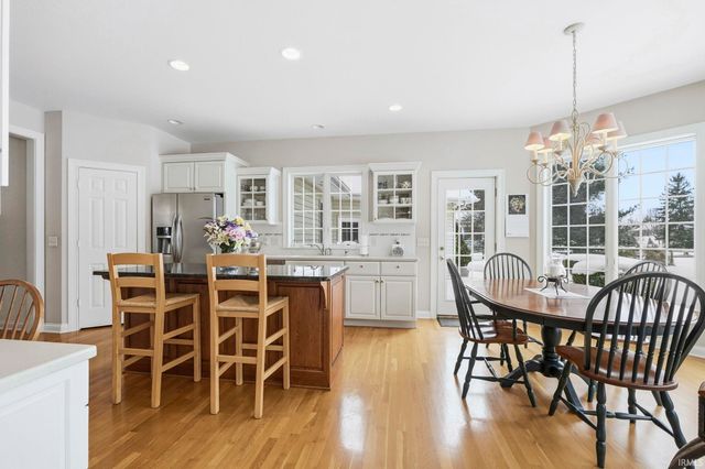 2524 Ladue Lane, Fort Wayne, IN 46804