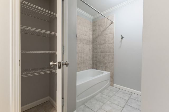 1353 Highway 12 S Unit 110, Ashland City, TN 37015