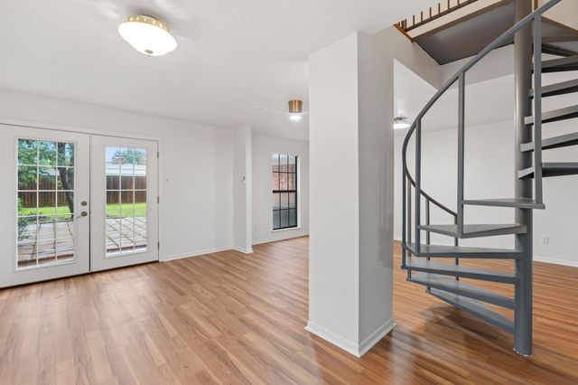 822 N Kaufman Drive, Deer Park, TX 77536
