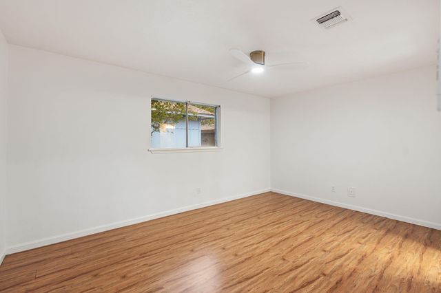 822 N Kaufman Drive, Deer Park, TX 77536