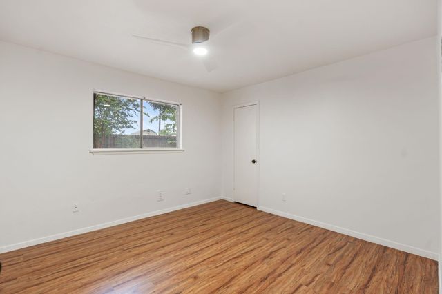 822 N Kaufman Drive, Deer Park, TX 77536