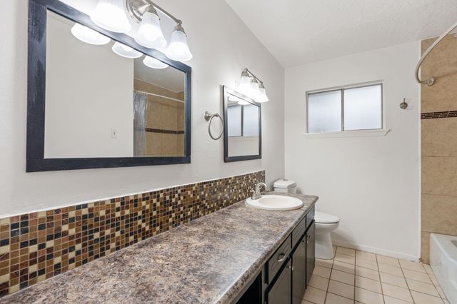 822 N Kaufman Drive, Deer Park, TX 77536