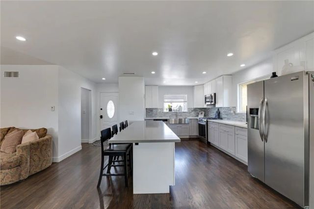 12518 Walcroft, Lakewood, CA 90715