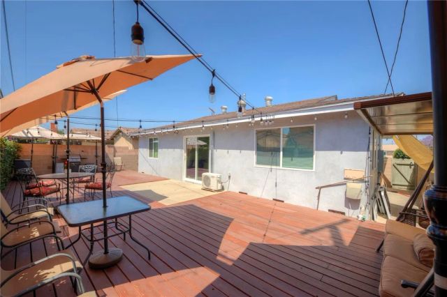 12518 Walcroft, Lakewood, CA 90715