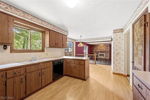 6602 Night Vista Drive, Parma, OH 44129