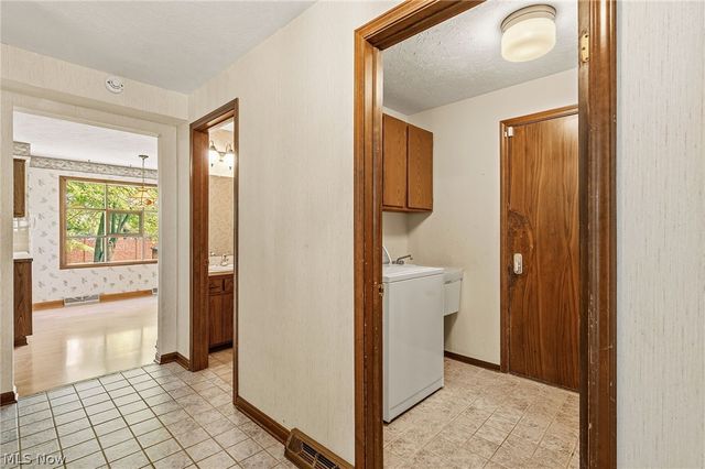 6602 Night Vista Drive, Parma, OH 44129