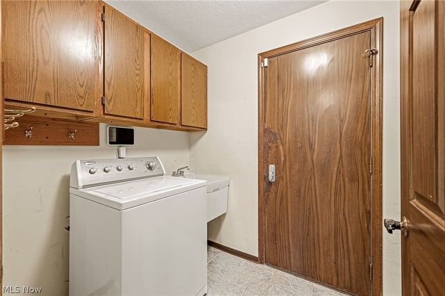 6602 Night Vista Drive, Parma, OH 44129