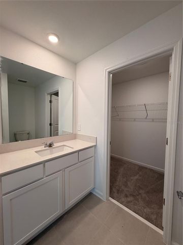 2466 HALLOW GARDEN RD, Eustis, FL 32726