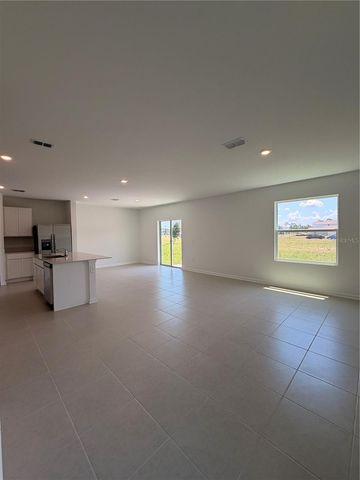 2466 HALLOW GARDEN RD, Eustis, FL 32726