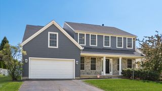 108 Sourwood Street, Pickerington, OH 43147