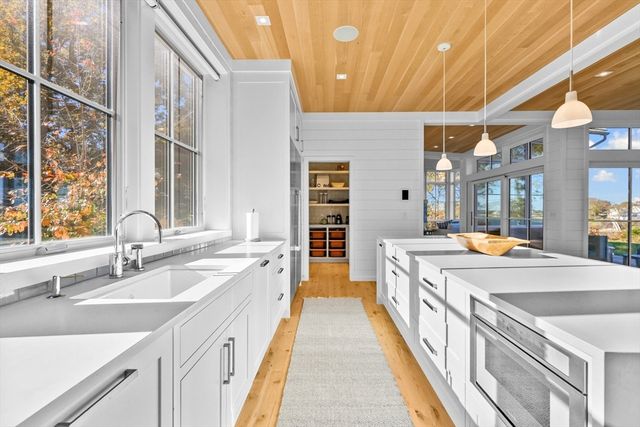 301 Whidah Road, Chatham, MA 02650