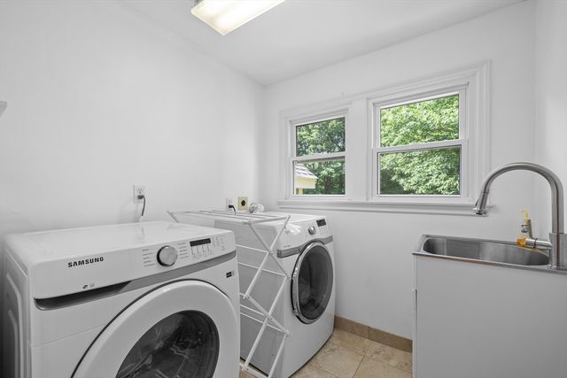 10 Fieldstone Way, Boxford, MA 01921