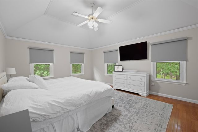 10 Fieldstone Way, Boxford, MA 01921