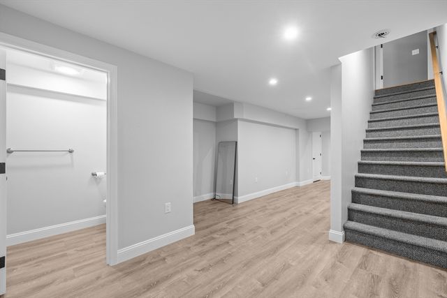10 Fieldstone Way, Boxford, MA 01921