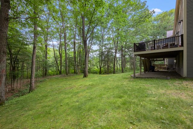 10 Fieldstone Way, Boxford, MA 01921