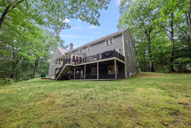 10 Fieldstone Way, Boxford, MA 01921