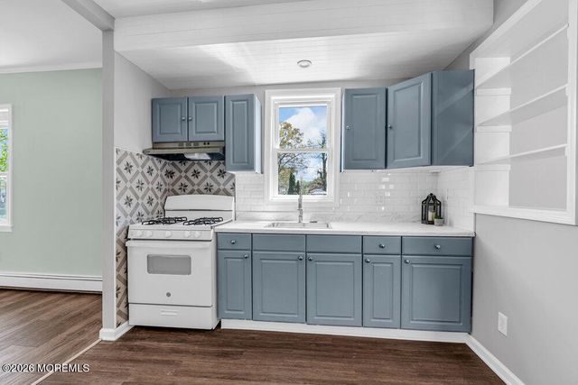 41 Harding Avenue, Keansburg, NJ 07734