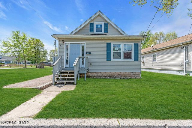 41 Harding Avenue, Keansburg, NJ 07734