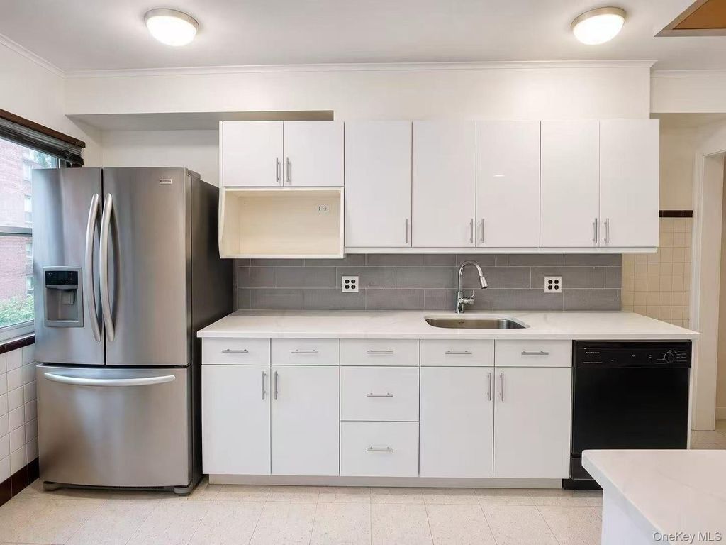 139-16 85th Drive, Briarwood, NY 11435 — photo 5