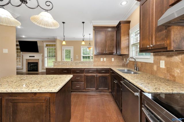 16382 Evarard Circle NW, Harvest, AL 35749