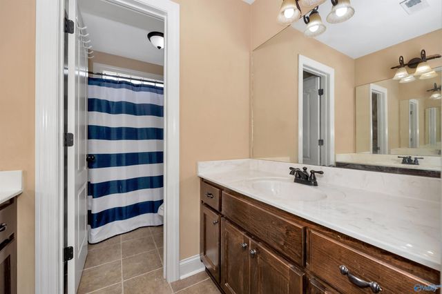 16382 Evarard Circle NW, Harvest, AL 35749