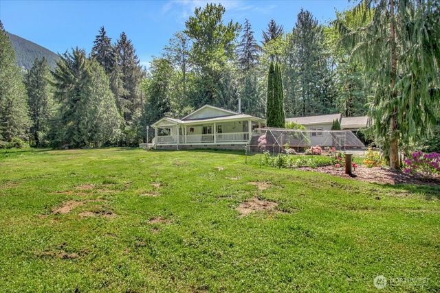 21103 252nd Street NE, Arlington, WA 98223
