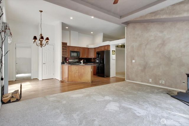 21103 252nd Street NE, Arlington, WA 98223