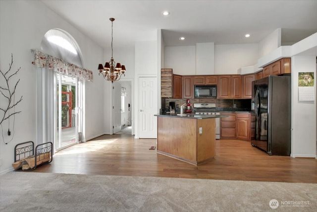 21103 252nd Street NE, Arlington, WA 98223