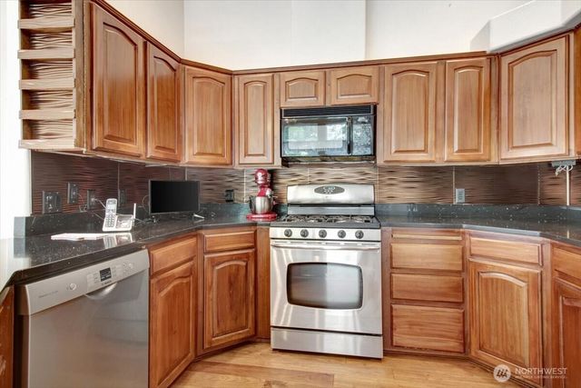 21103 252nd Street NE, Arlington, WA 98223